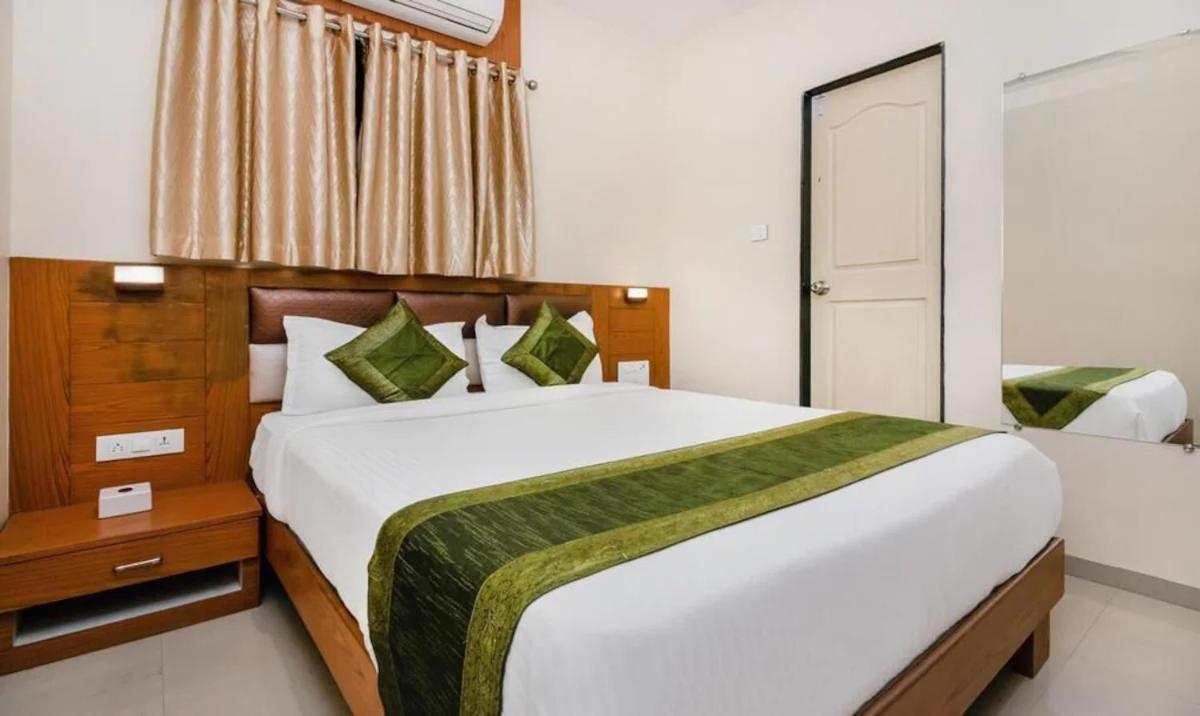 Hotel Volga Plaza 뭄바이 외부 사진